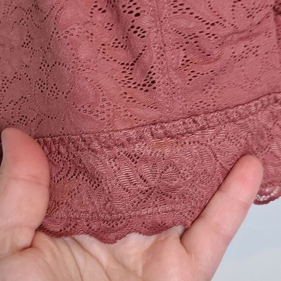 0X 12W Large Torrid Pink 4 Way Stretch Bralette Lace Racerback Lingerie Knit NWT - Picture 3 of 9